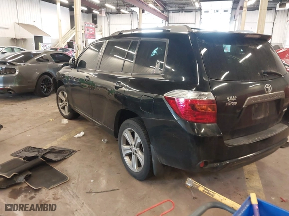 2009 Toyota Highlander Sport with VIN JTEES43A292147672, listed as a IAAI auction lot 41616411 with 148,002 mi miles. Bid and sale history available at carsss.com. Image 3.