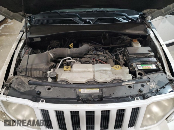 2010 Jeep Liberty Sport with VIN 1J4PP2GKXAW118062, listed as a Copart auction lot 47325445 with 206,134 mi miles and Clean Title. Bid and sale history available at DreamBid. Image 12.