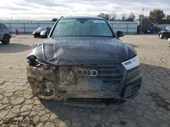 2020 Audi Q5 Premium Plus with VIN WA1BNAFY3L2005869, listed as a Copart auction lot 47429105 with 121,605 mi miles and Salvage Title. Bid and sale history available at carsss.com. Image 5.