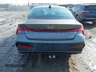 2024 Hyundai Elantra Limited with VIN KMHLP4DG0RU740625, listed as a IAAI auction lot 41684673 with 22,490 mi miles and . Bid and sale history available at DreamBid. Image 17.