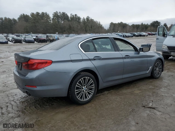 2019 BMW 5 Series 530i xDrive with VIN WBAJA7C59KG910982, listed as a Copart auction lot 47271875 with 0 mi miles and Salvage Title. Bid and sale history available at carsss.com. Image 3.
