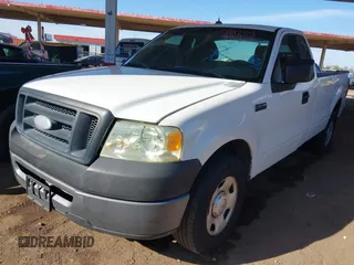 2008 Ford F-150 XL with VIN 1FTVF12518KE42823, listed as a IAAI auction lot 41907023 with 1 mi miles. Bid and sale history available at carsss.com. Image 2.