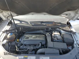 2014 Volkswagen CC Sport with VIN WVWBP7ANXEE500622, listed as a Copart auction lot 45926855 with 151,524 mi miles and Clean Title. Bid and sale history available at carsss.com. Image 11.