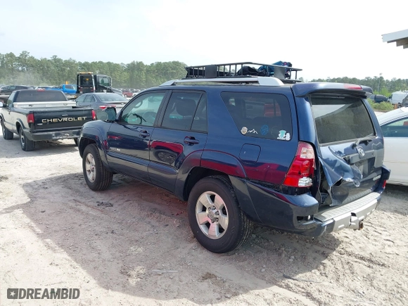 2004 Toyota 4Runner Limited with VIN JTEBU17R348016087, listed as a IAAI auction lot 41968056 with 189,557 mi miles. Bid and sale history available at carsss.com. Image 3.