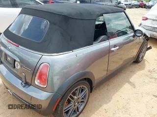 2006 MINI Convertible S with VIN WMWRH33516TF89141, listed as a IAAI auction lot 42273093 with 174,772 mi miles and . Bid and sale history available at DreamBid. Image 4.