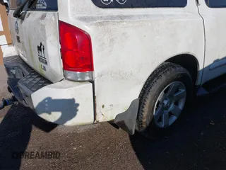 2004 Nissan Armada LE z VIN 5N1AA08B24N733873, wystawiony jako IAAI lot #41864163 z przebiegiem 323 838 mil mil oraz . Historia ofert i sprzedaży dostępna na DreamBid. Obrazek 6.