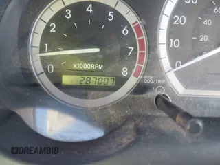 2004 Toyota Sienna XLE with VIN 5TDZA22C64S052274, listed as a IAAI auction lot 41279995 with 287,007 mi miles. Bid and sale history available at carsss.com. Image 15.