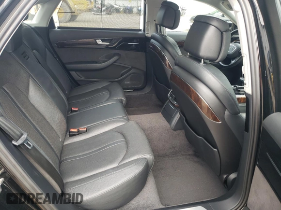 2018 Audi A8 z VIN WAU44AFD5JN000616, wystawiony jako Copart lot #71856744 z przebiegiem 97 393 mil mil oraz Szkoda całkowita • Salvage title. Historia ofert i sprzedaży dostępna na DreamBid. Obrazek 10.