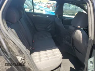 2011 Volkswagen GTI с VIN WVWGV7AJ3BW210771, выставлен на аукционе Copart как лот 57866875 с пробегом 142 784 миль миль и Списание • Salvage title. История ставок и продаж доступна на DreamBid. Изображение 10.