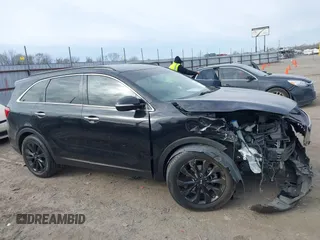 2019 Kia Sorento LX with VIN 5XYPG4A52KG607851, listed as a IAAI auction lot 38852510 with 72,723 mi miles and . Bid and sale history available at DreamBid. Image 14.