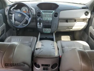 2009 Honda Pilot Touring with VIN 5FNYF489X9B026132, listed as a Copart auction lot 49679725 with 256,007 mi miles and Salvage Title. Bid and sale history available at carsss.com. Image 8.