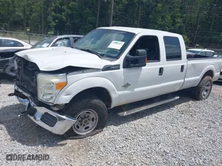 2015 Ford Super Duty F-250 SRW Lariat with VIN 1FT7W2BT1FEA02416, listed as a IAAI auction lot 39993483 with 232,999 mi miles. Bid and sale history available at carsss.com. Image 17.