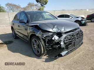 2024 Audi Q5 S line Premium Plus with VIN WA1E2AFY3R2102696, listed as a Copart auction lot 46238485 with 4,754 mi miles and Salvage title. Bid and sale history available at DreamBid. Image 11.
