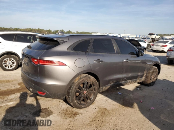 2017 Jaguar F-Pace 35t Premium with VIN SADCJ2BV1HA882806, listed as a Copart auction lot 48879585 with 132,032 mi miles and Salvage Title. Bid and sale history available at DreamBid. Image 3.