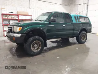 2000 Toyota Tacoma with VIN 5TEWN72N8YZ708960, listed as a IAAI auction lot 41820405 with 175,453 mi miles and . Bid and sale history available at DreamBid. Image 2.