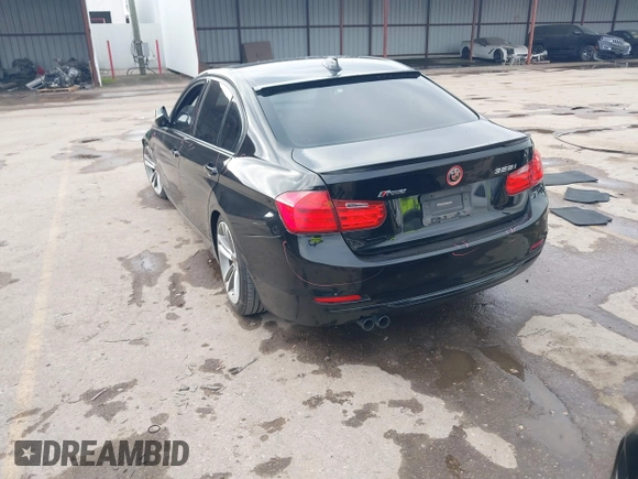 2015 BMW 3 Series 328i with VIN WBA3A5G56FNS83991, listed as a IAAI auction lot 41123406 with 146,818 mi miles. Bid and sale history available at carsss.com. Image 3.