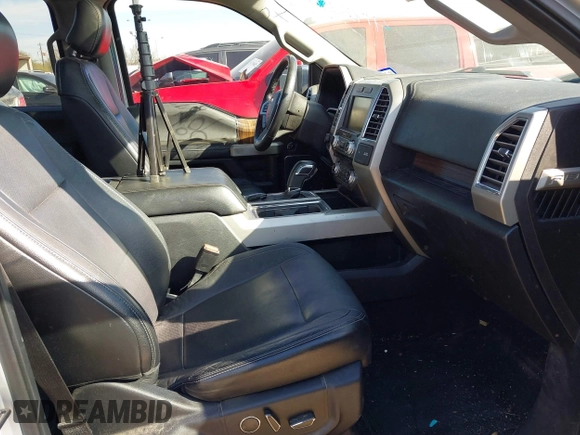 2015 Ford F-150 XLT with VIN 1FTEW1EG4FKE71212, listed as a IAAI auction lot 41738758 with 208,429 mi miles. Bid and sale history available at carsss.com. Image 5.
