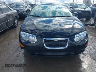 2002 Chrysler 300M M z VIN 2C3AE66G22H171560, wystawiony jako IAAI lot #41679346 z przebiegiem 225 972 mil mil oraz . Historia ofert i sprzedaży dostępna na DreamBid. Obrazek 12.