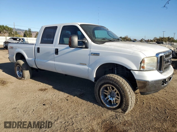 2006 Ford Super Duty F-250 XL with VIN 1FTSW21P86EA35864, listed as a Copart auction lot 76004844 with 173,753 mi miles and Salvage Title. Bid and sale history available at carsss.com. Image 4.