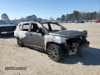 2016 Jeep Compass 75th Anniversary with VIN 1C4NJCBB9GD801449, listed as a Copart auction lot 47311325 with 0 mi miles and Salvage Title. Bid and sale history available at carsss.com. Image 4.