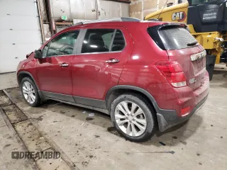 2018 Chevrolet Trax Premier with VIN 3GNCJRSB3JL298729, listed as a Copart auction lot 44631995 with 71,469 mi miles and Salvage Title. Bid and sale history available at carsss.com. Image 2.