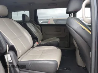 2017 Kia Sedona LX with VIN KNDMB5C13H6250709, listed as a Copart auction lot 87812505 with 0 mi miles and Salvage Title. Bid and sale history available at carsss.com. Image 12.