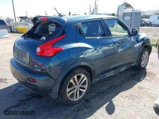 2012 Nissan Juke SV with VIN JN8AF5MV1CT120581, listed as a IAAI auction lot 41531726 with 1 mi miles. Bid and sale history available at carsss.com. Image 4.