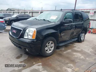 2014 GMC Yukon SLT with VIN 1GKS1CE07ER229525, listed as a IAAI auction lot 40260080 with 180,043 mi miles. Bid and sale history available at carsss.com. Image 19.