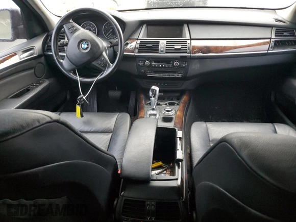 2011 BMW X5 35i with VIN 5UXZV4C50BL402804, listed as a Copart auction lot 51707735 with 118,209 mi miles and Clean Title. Bid and sale history available at carsss.com. Image 8.
