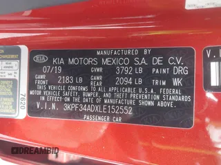2020 Kia Forte GT-Line with VIN 3KPF34ADXLE152552, listed as a IAAI auction lot 41612032 with 84,039 mi miles. Bid and sale history available at carsss.com. Image 9.