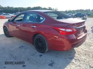 2016 Nissan Altima SR with VIN 1N4AL3AP3GC161353, listed as a IAAI auction lot 42148618 with 125,797 mi miles and . Bid and sale history available at DreamBid. Image 3.