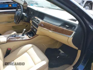 2011 BMW 5 Series 535i xDrive with VIN WBAFU7C52BC876825, listed as a IAAI auction lot 41891054 with 170,747 mi miles. Bid and sale history available at carsss.com. Image 5.