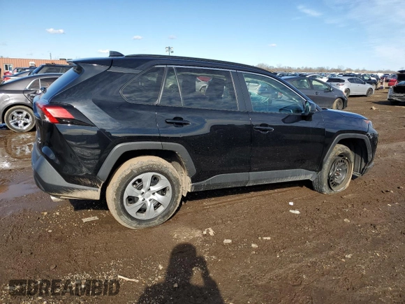 2021 Toyota RAV4 LE with VIN 2T3F1RFV4MC213910, listed as a Copart auction lot 46911255 with 32,114 mi miles and Salvage Title. Bid and sale history available at carsss.com. Image 3.