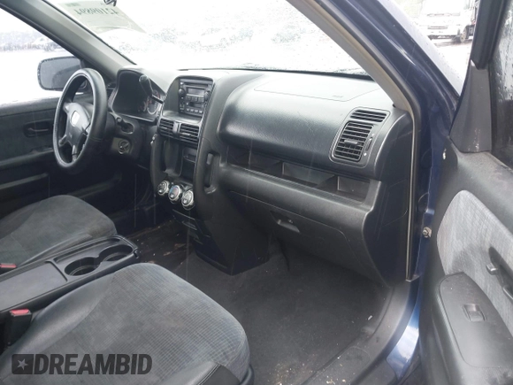 2004 Honda CR-V LX with VIN SHSRD68404U201676, listed as a IAAI auction lot 42109894 with 281,006 mi miles and . Bid and sale history available at carsss.com. Image 5.