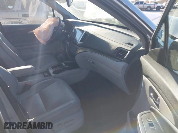 2017 Honda Pilot EX-L with VIN 5FNYF6H52HB079737, listed as a IAAI auction lot 41843889 with Not Provided miles and . Bid and sale history available at DreamBid. Image 5.