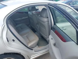 2002 Lexus ES 300 z VIN JTHBF30G220035419, wystawiony jako IAAI lot #42618535 z przebiegiem 218 434 mil mil oraz . Historia ofert i sprzedaży dostępna na DreamBid. Obrazek 8.