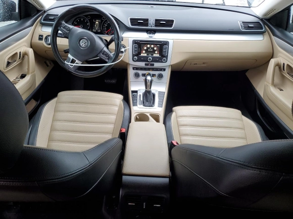 2013 Volkswagen CC Sport with VIN WVWBP7AN8DE566553, listed as a Copart auction lot 45039435 with 91,909 mi miles and Clean Title. Bid and sale history available at carsss.com. Image 8.