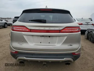 2015 Lincoln MKC z VIN 5LMCJ1A93FUJ07566, wystawiony jako Copart lot #53621655 z przebiegiem 116 018 mil mil oraz Szkoda całkowita • Salvage title. Historia ofert i sprzedaży dostępna na DreamBid. Obrazek 6.
