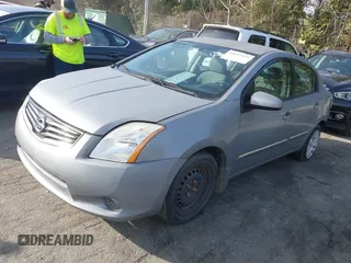 2011 Nissan Sentra SR with VIN 3N1AB6AP8BL636591, listed as a IAAI auction lot 41617595 with 189,995 mi miles and . Bid and sale history available at DreamBid. Image 2.