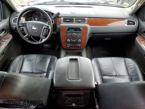 2008 Chevrolet Avalanche LT w/3LT with VIN 3GNFK12308G250581, listed as a Copart auction lot 43636435 with 282,944 mi miles and Clean Title. Bid and sale history available at carsss.com. Image 8.