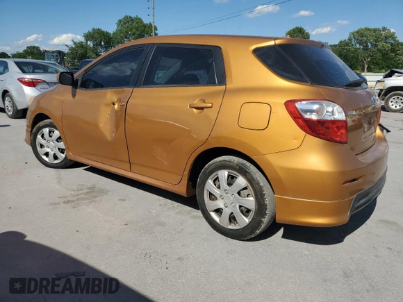 2009 Toyota Matrix S z VIN 2T1KE40E19C006065, wystawiony jako Copart lot #58270085 z przebiegiem 98 151 mil mil oraz Czysty tytuł • Clean title. Historia ofert i sprzedaży dostępna na DreamBid. Obrazek 2.
