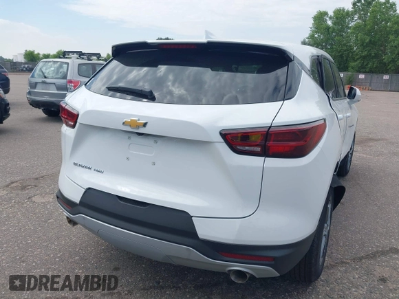 2025 Chevrolet Blazer LT с VIN 3GNKBHR49SS210008, выставлен на аукционе IAAI как лот 42567029 с пробегом 125 миль миль и . История ставок и продаж доступна на DreamBid. Изображение 16.