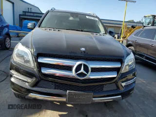 2015 Mercedes-Benz GL-Class GL 450 with VIN 4JGDF6EE3FA497082, listed as a Copart auction lot 68807803 with 113,882 mi miles. Bid and sale history available at carsss.com. Image 5.