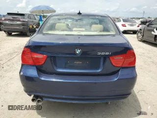 2011 BMW 3 Series 328i xDrive with VIN WBAPK5G50BNN80201, listed as a Copart auction lot 58786025 with 135,156 mi miles and Non repairable. Bid and sale history available at DreamBid. Image 6.