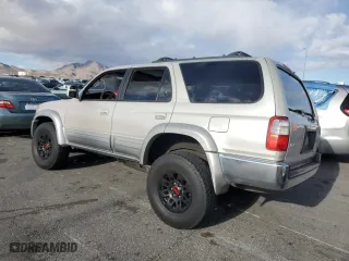 1998 Toyota 4Runner with VIN JT3GN87R6W0065760, listed as a Copart auction lot 46817795 with 269,295 mi miles and Salvage Title. Bid and sale history available at carsss.com. Image 2.