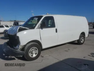 2017 Chevrolet Express Cargo z VIN 1GCWGBFF2H1348210, wystawiony jako Copart lot #45957915 z przebiegiem 268 456 mil mil oraz Szkoda całkowita • Salvage title. Historia ofert i sprzedaży dostępna na DreamBid. Obrazek 1.