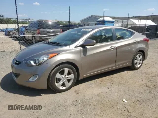 2013 Hyundai Elantra GLS с VIN 5NPDH4AE9DH444482, выставлен на аукционе Copart как лот 61846945 с пробегом 76 536 миль миль и Списание • Salvage title. История ставок и продаж доступна на DreamBid. Изображение 1.