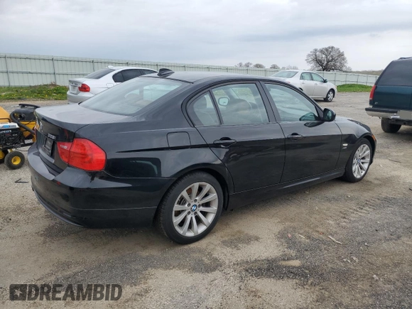 2011 BMW 3 Series 328i xDrive with VIN WBAPK5G59BNN27917, listed as a Copart auction lot 54679245 with 126,397 mi miles and Non Repairable. Bid and sale history available at DreamBid. Image 3.