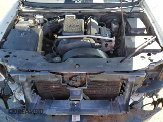 2003 GMC Envoy SLT z VIN 1GKET16S736179347, wystawiony jako Copart lot #52370775 z przebiegiem 230 623 mil mil oraz Szkoda całkowita • Salvage title. Historia ofert i sprzedaży dostępna na DreamBid. Obrazek 14.