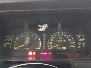 1994 Isuzu Trooper с VIN JACDH58V9R7919182, выставлен на аукционе IAAI как лот 42333093 с пробегом 192 819 миль миль и . История ставок и продаж доступна на DreamBid. Изображение 7.